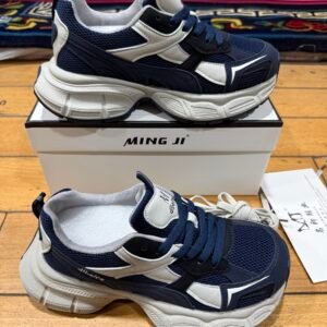 Women’s Sneaker
