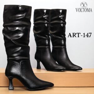 Women’s knee boot