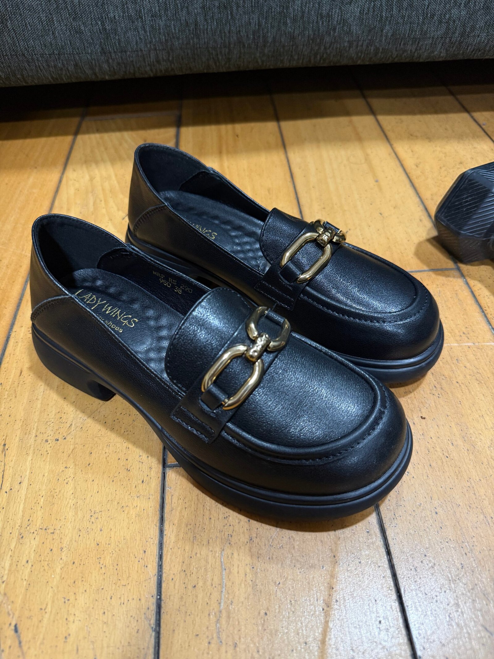Women’s pump shoe