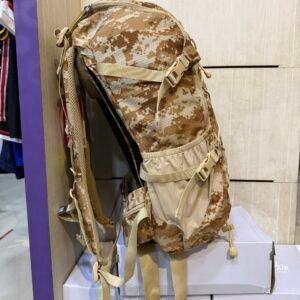One polar Trekking bag