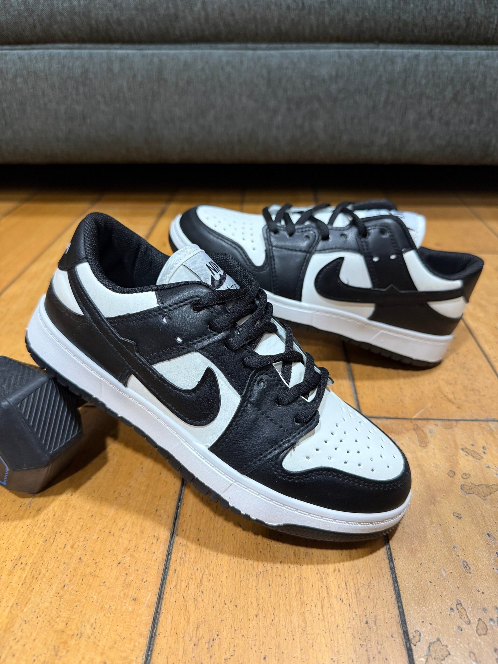 Shoe